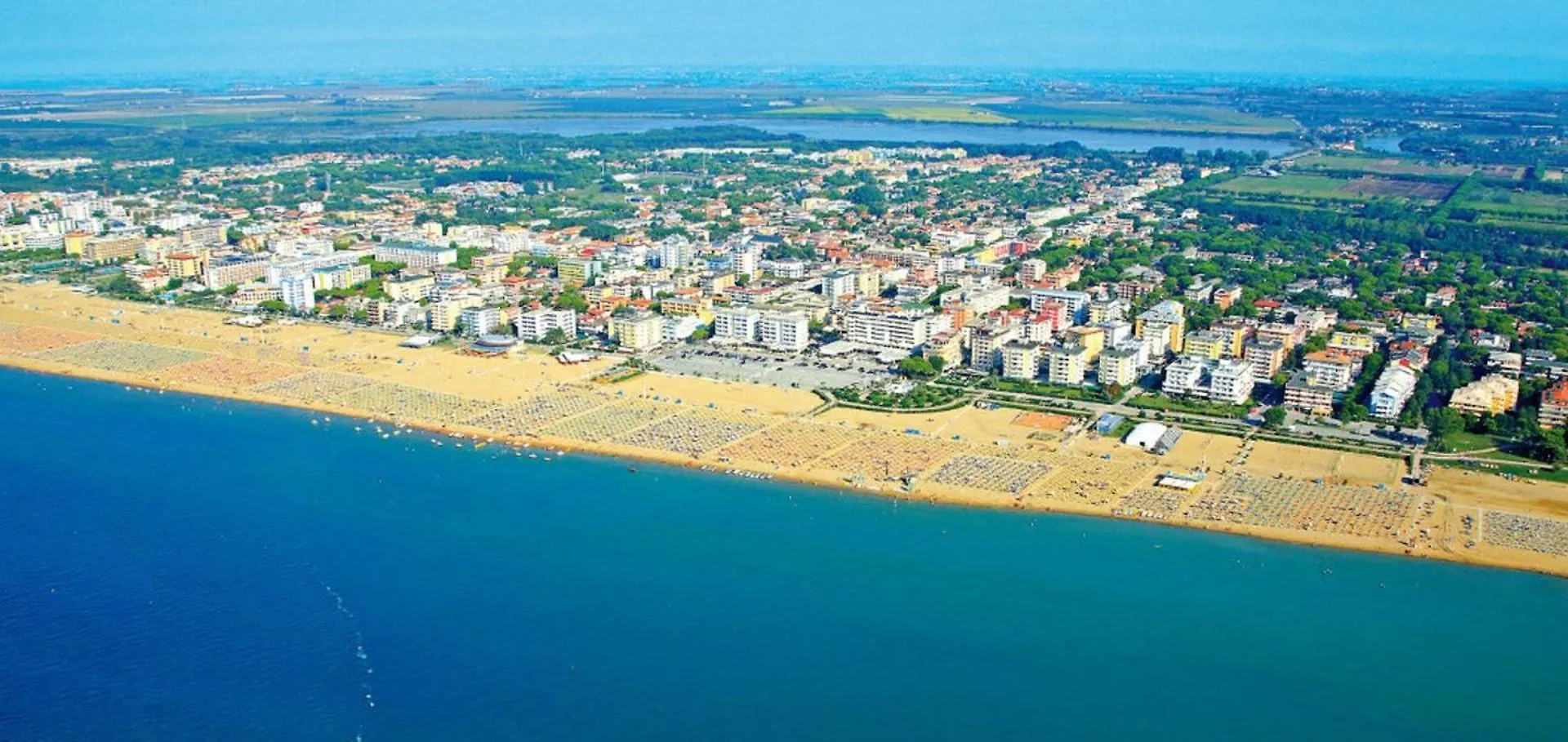 Stunning Villa With Private Garden - Beahost Bibione 0*,  Italy